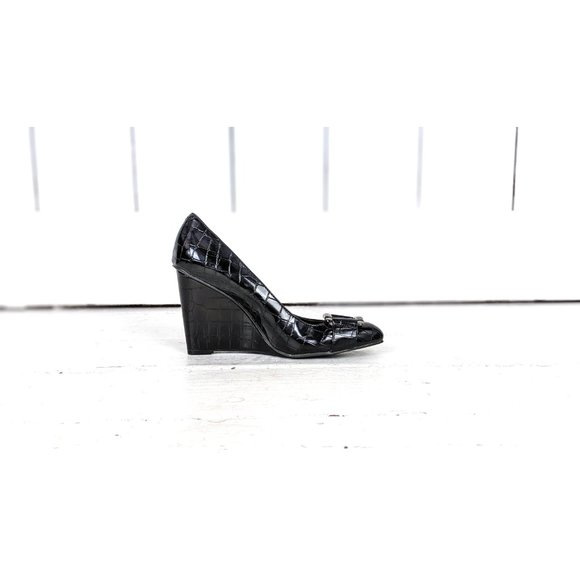 Nine West black croc embossed faux patent leather high heel wedge buckle shoes 7 - Picture 3 of 8